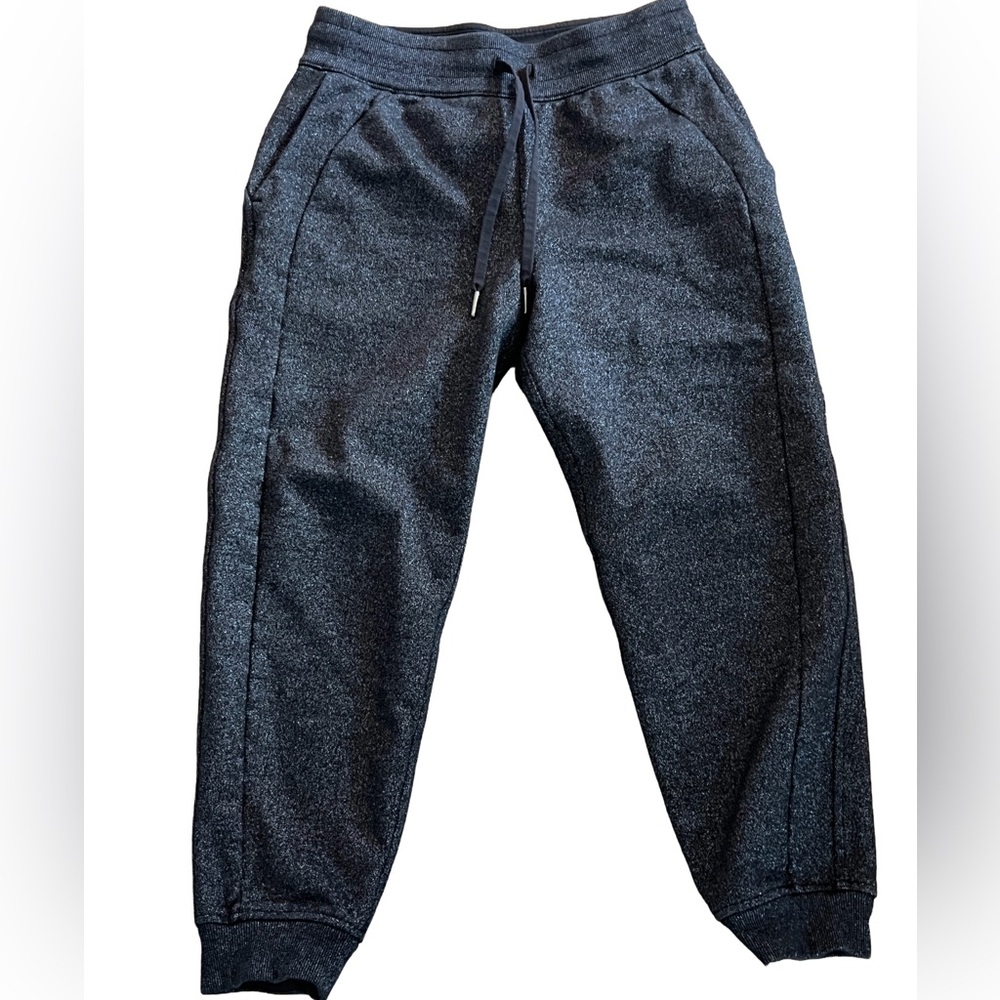 Lululemon Athletica Women’s Sparkle ✨ Shimmering Glitter Effect Black Joggers